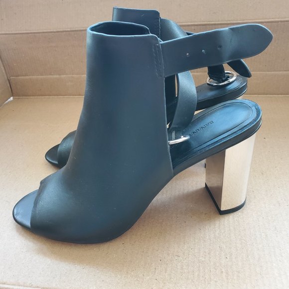 Black leather open toe booties sz 7 - Picture 3 of 7